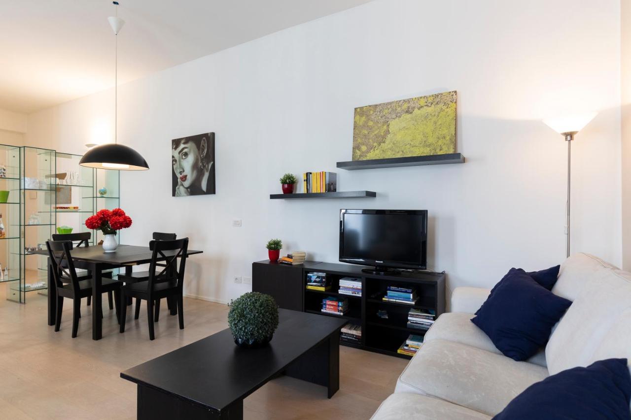 Dream Experience - Garibaldi Apartment มิลาน ภายนอก รูปภาพ